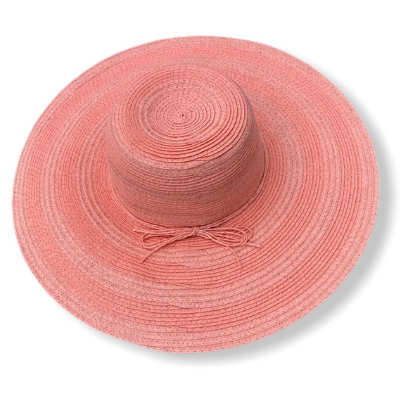 Accessories - ❣️2/$45❣️Floppy Beach Sun Hat